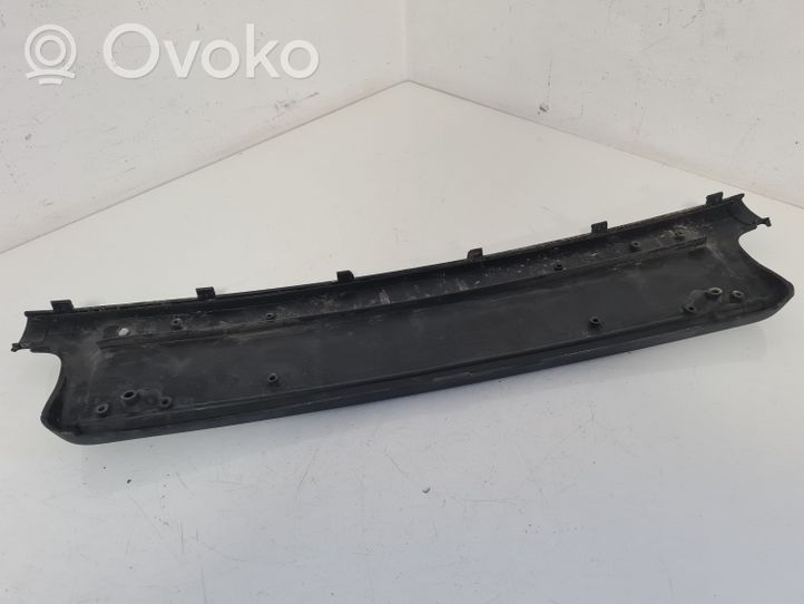 BMW 3 E46 Ramka przedniej tablicy rejestracyjnej 51118252793