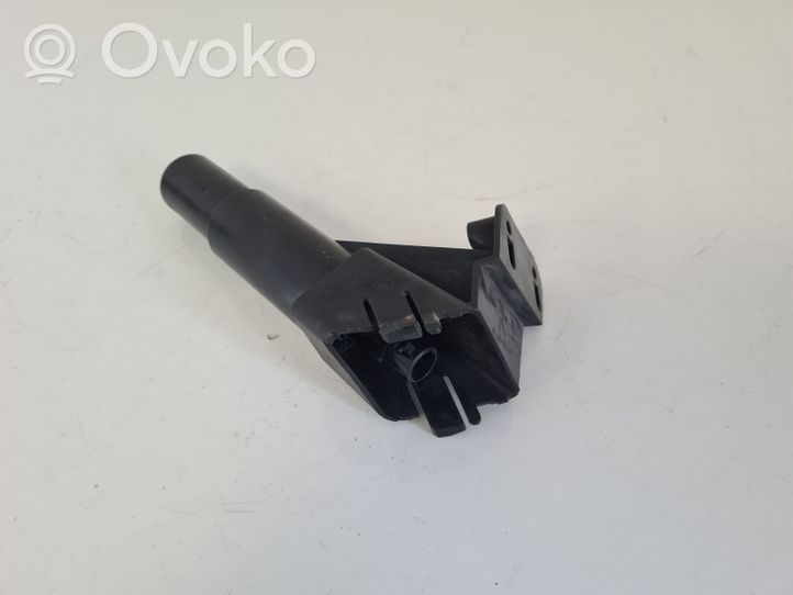 Toyota Avensis T270 Ugello a spruzzo lavavetri per faro 8520705030