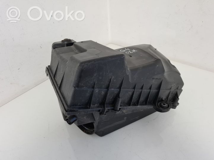 Volkswagen Golf IV Air filter box 1J0129607E