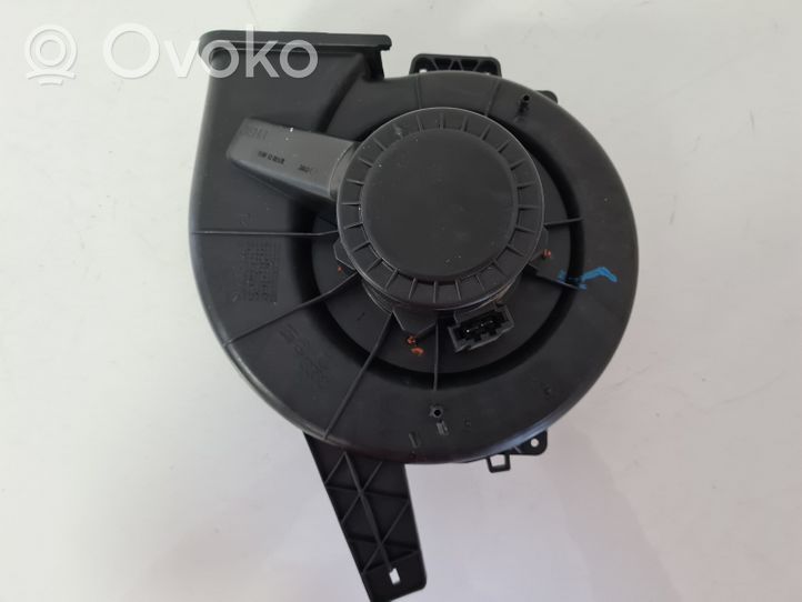 Volkswagen Fox Heater fan/blower 6Q1819015G