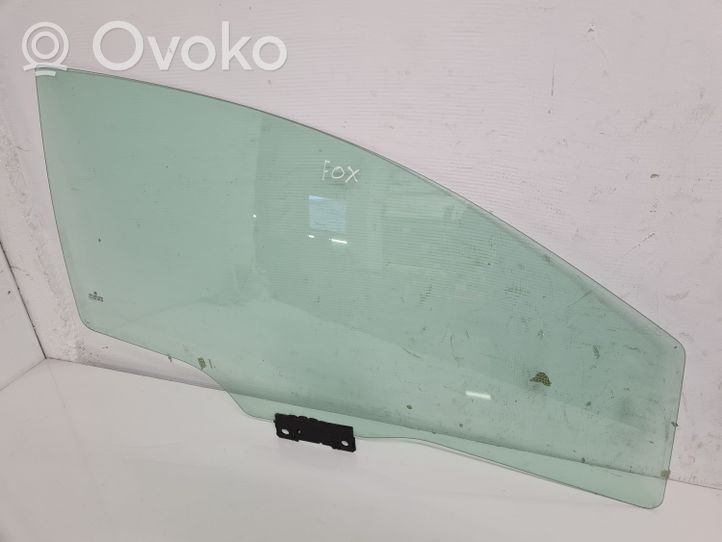 Volkswagen Fox Front door window/glass (coupe) 