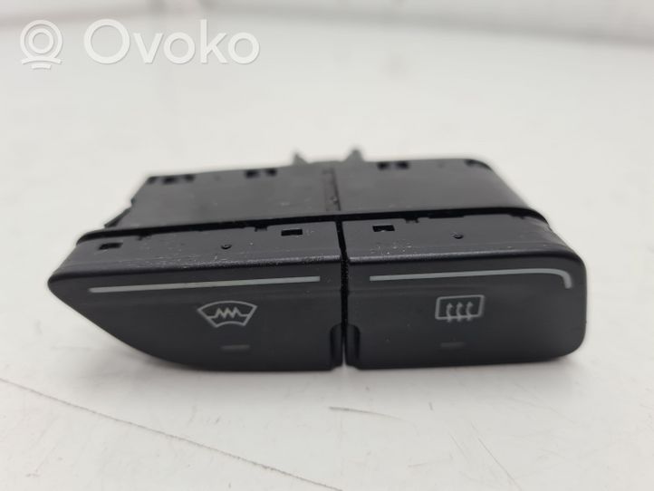 Ford Focus Przycisk / Przełącznik ogrzewania szyby przedniej / czołowej AM5T18K574AB