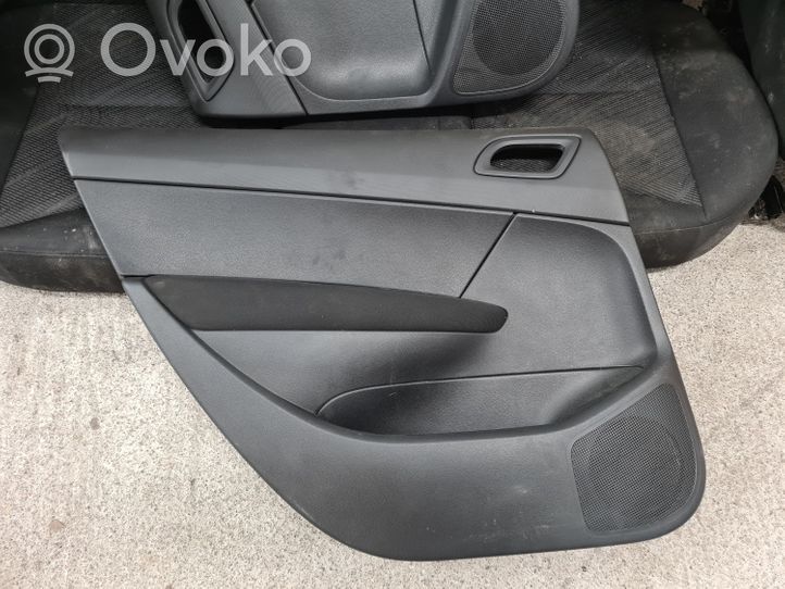 Peugeot 308 Set di rivestimento sedili e portiere 