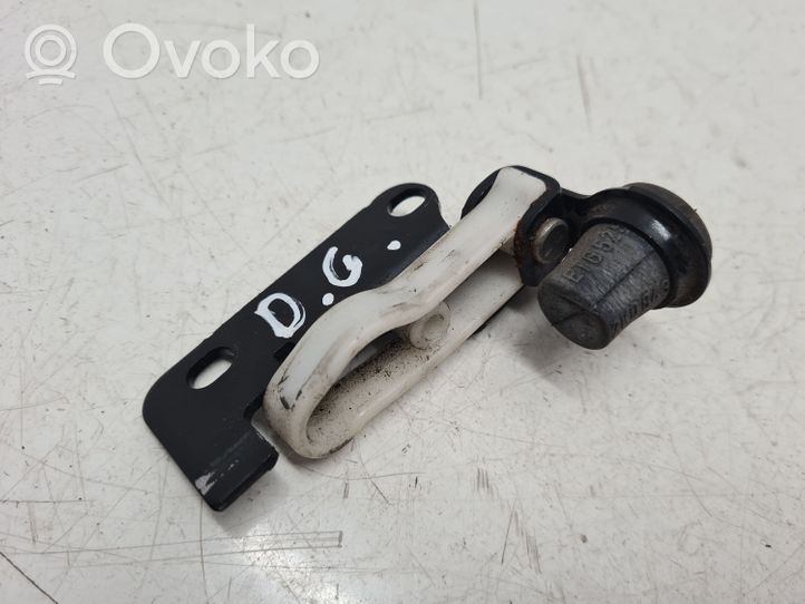 Volkswagen Caddy Sliding door check strap stopper 2K0843414A