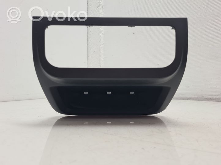 Volkswagen Tiguan Console centrale, commande chauffage/clim 5M0819422