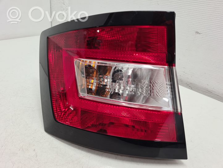 Skoda Fabia Mk3 (NJ) Lampa tylna 6V9945095