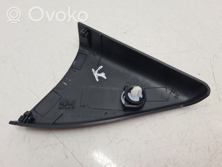 Dacia Sandero Altro elemento di rivestimento della portiera anteriore 802928703R