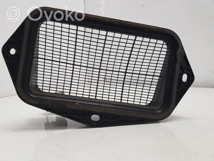 Volkswagen Touran I Element kanału powietrznego mikrofiltra powietrza 1K0815479B