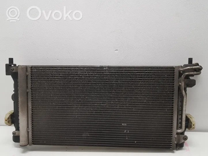 Skoda Fabia Mk2 (5J) Set del radiatore 6R0820411H