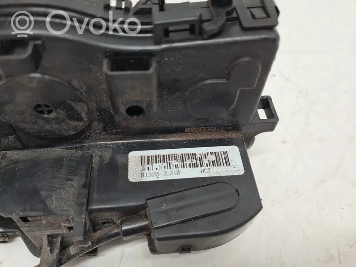 KIA Sportage Front door lock 813203U010