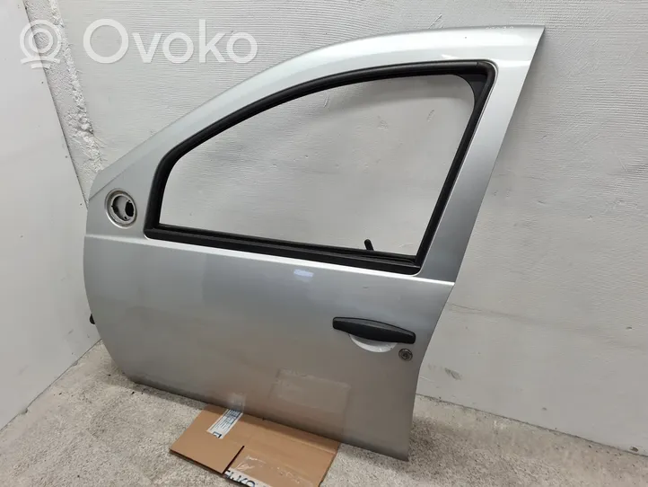 Dacia Sandero Front door 