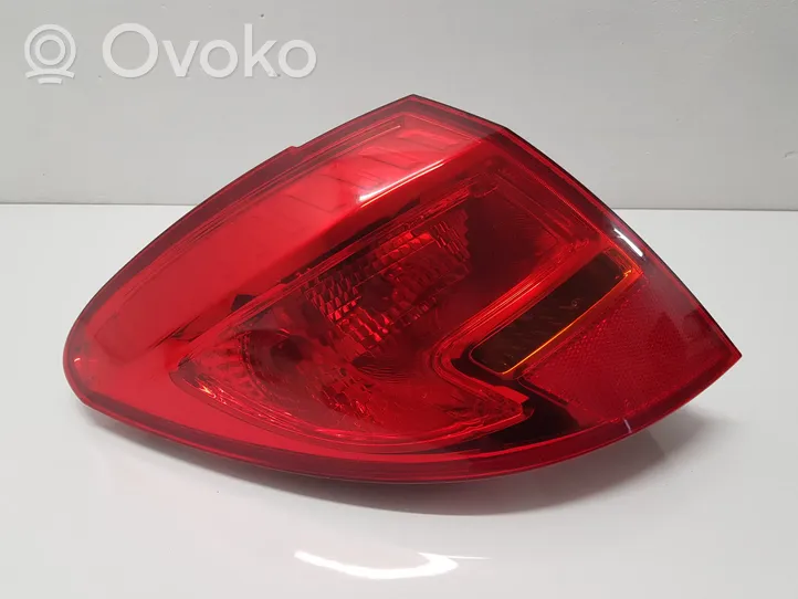 Opel Meriva B Lampa tylna 13253627