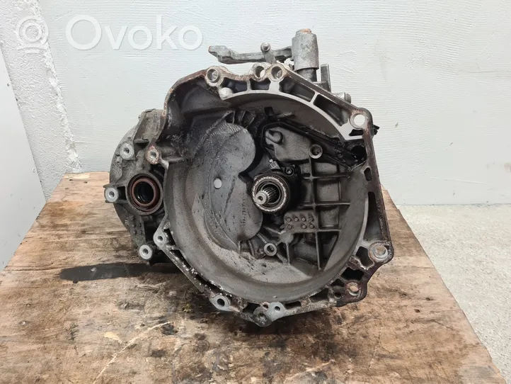 Opel Meriva B Mechaninė 6 pavarų dėžė 55569879