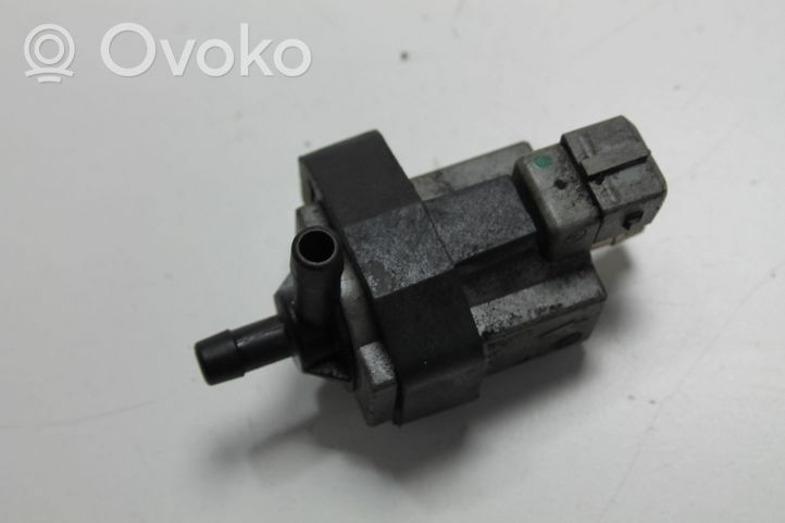 Audi TT Mk1 Valvola centrale del freno 72268700