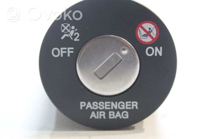 KIA Ceed Wyłącznik poduszki powietrznej Airbag pasażera 