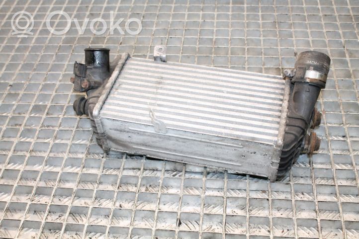 KIA Ceed Chłodnica powietrza doładowującego / Intercooler 282702A770