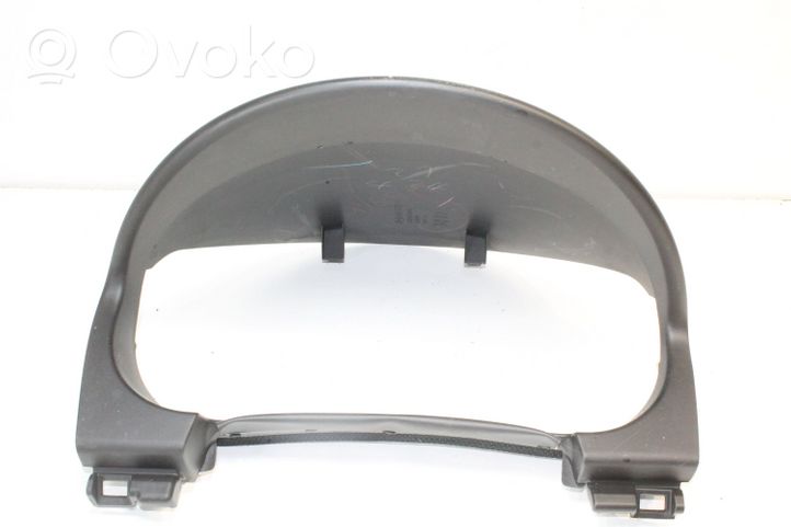 Mazda CX-7 Tappo cornice del serbatoio E22155420