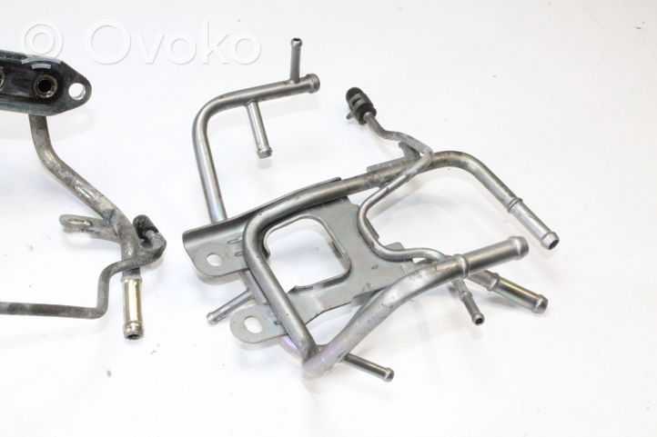 Mazda CX-7 Tuyau d'alimentation conduite de carburant 