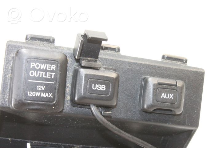 Honda Accord Câble adaptateur AUX 83409TL0