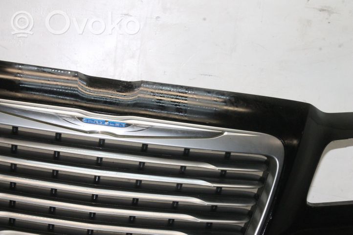 Chrysler 300C Paraurti anteriore 