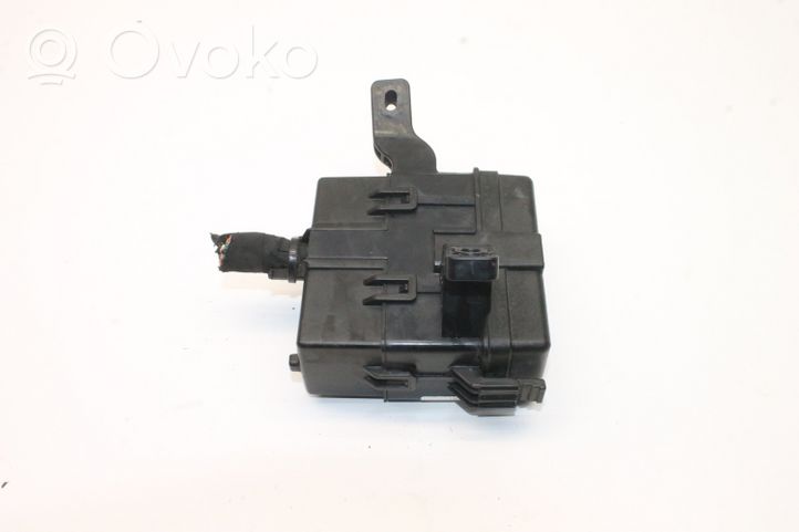 KIA Sorento Altra parte interiore 912402P021