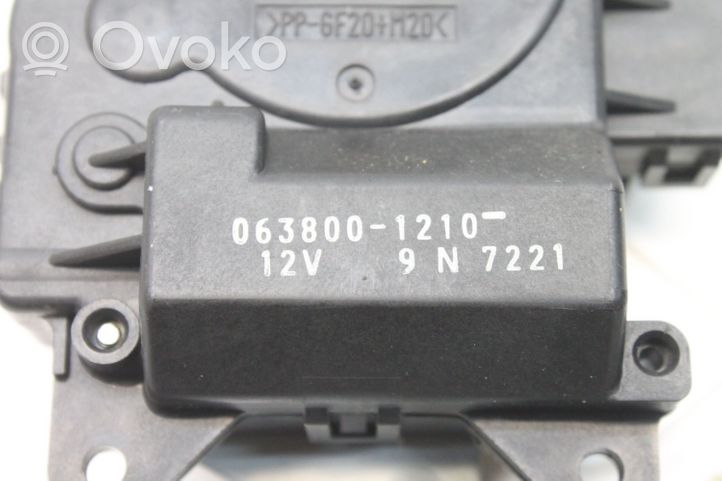 Honda Insight Silniczek nagrzewnicy 0638001210