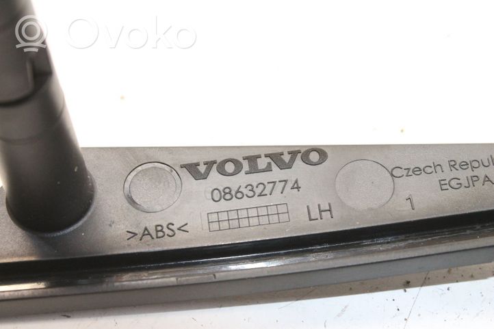 Volvo V40 Portabicchiere 08632779