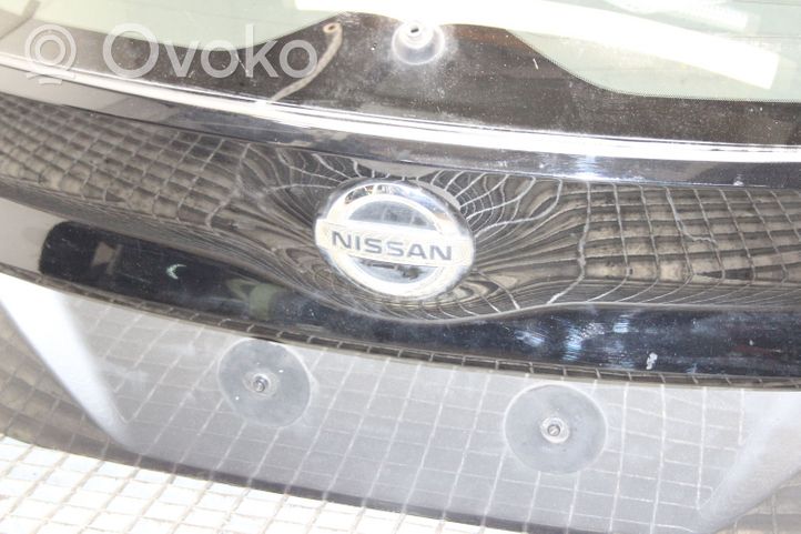 Nissan Leaf II (ZE1) Takaluukun/tavaratilan kansi 