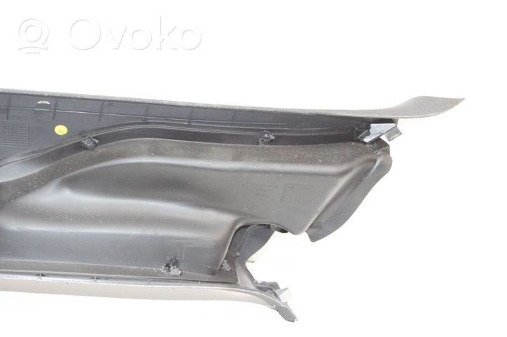 Volkswagen Scirocco Osłona słupka szyby przedniej / A 1K8867234A