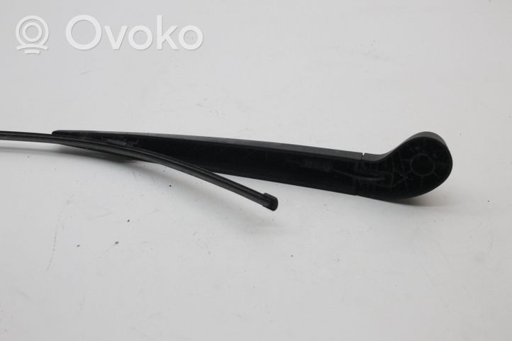 Volvo V70 Rear wiper blade 30663892