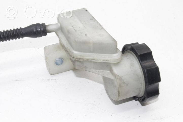 Opel Antara Serbatoio del liquido della frizione 25187418