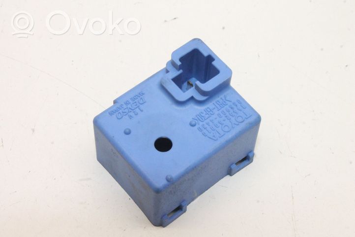 Toyota Prius (XW30) Other relay 8665250010