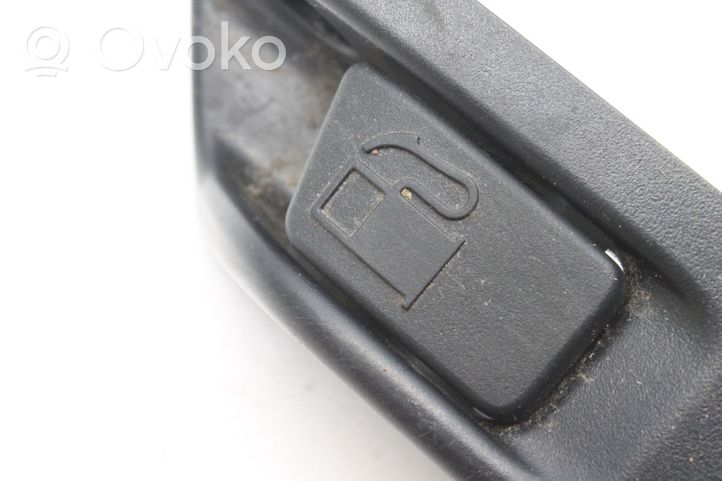Toyota Prius (XW30) Degalų bako dangtelio atidarymo rankenėlė 