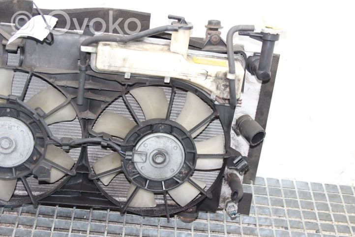 Toyota Prius (NHW20) Set del radiatore 