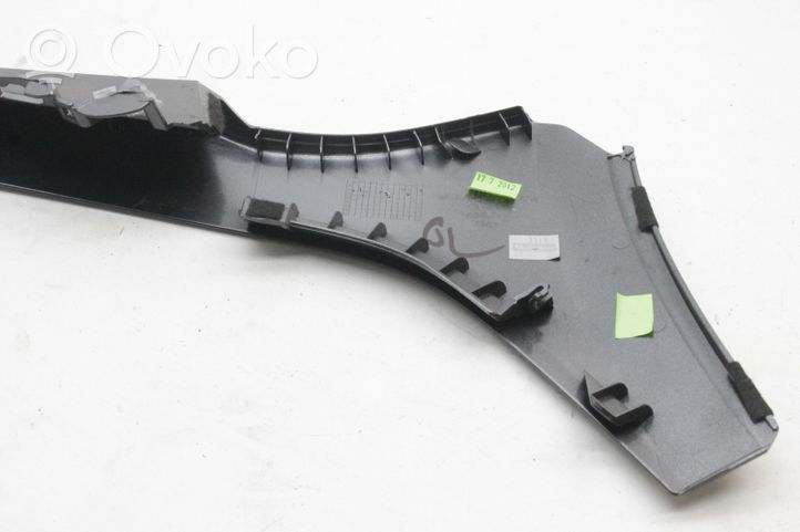 Ford Focus Kojelaudan hansikaslokeron lista BM51A045H93