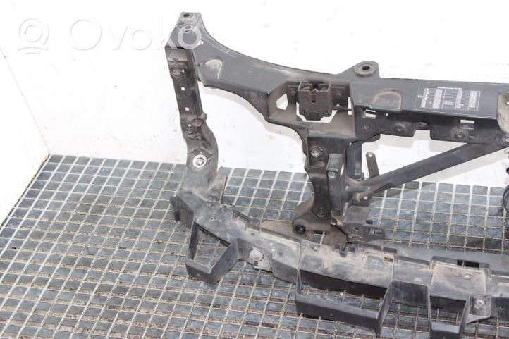 Land Rover Range Rover Sport L320 Staffa del pannello di supporto del radiatore parte superiore 