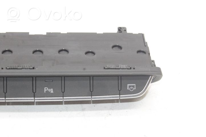 Audi A5 Zestaw przełączników i przycisków 8W0925301BC
