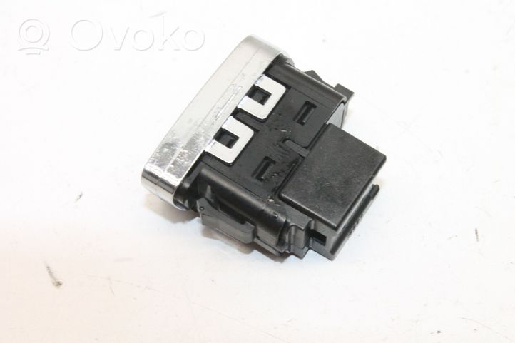 Ford Mondeo MK V Central locking switch button BB5T14017CCW