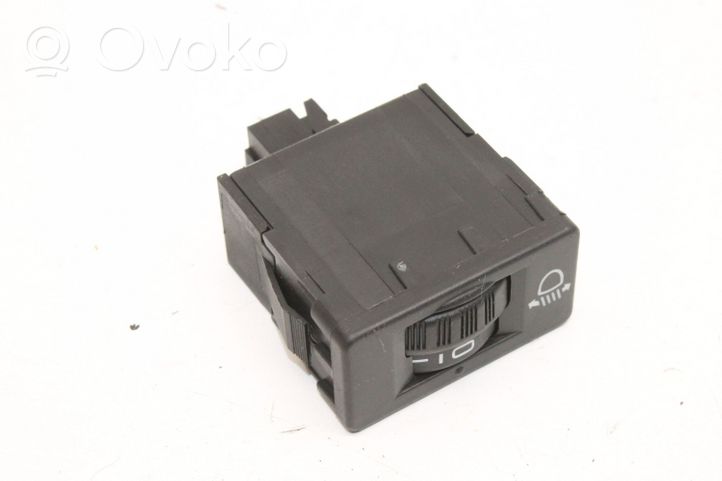 Citroen C4 Cactus Interruptor de control de altura del faro delantero 9801662777