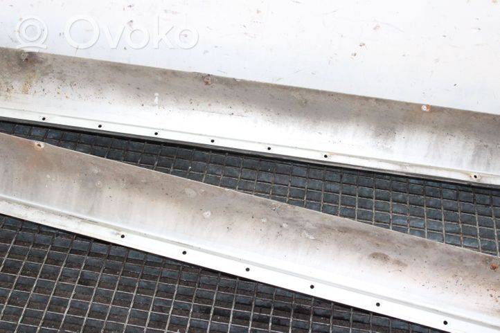 Hyundai Santa Fe sill trim set (inner) 