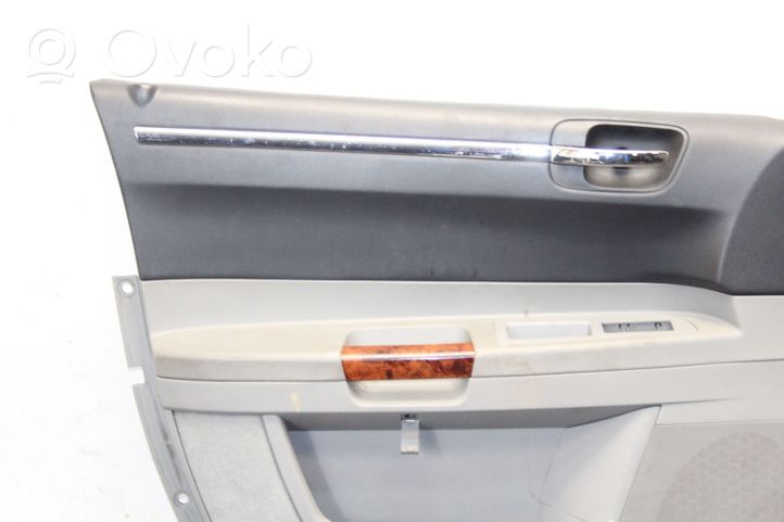 Chrysler 300 - 300C Etuoven verhoilu 0YH331DBAG