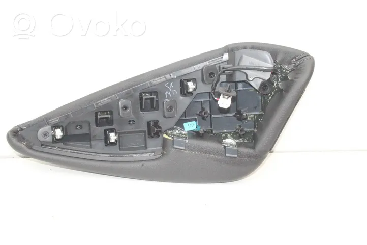 Nissan Qashqai Altri elementi della console centrale (tunnel) 969RJ4EH0A