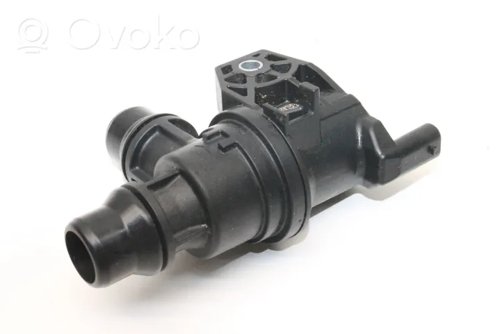 BMW i4 Circulation pump for autonomous heater (webastos) 9896408