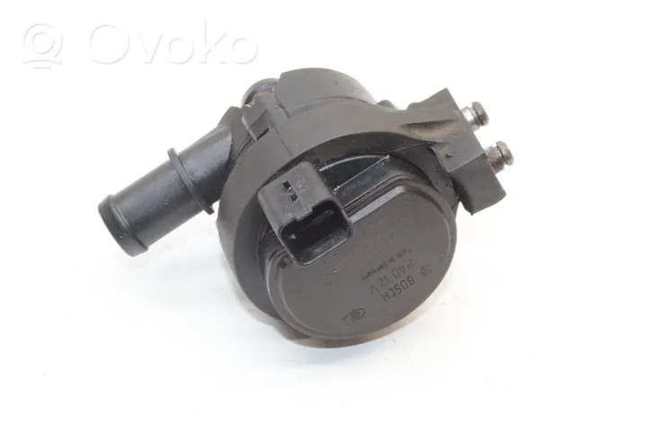 Nissan X-Trail T32 Water pump 0392023219