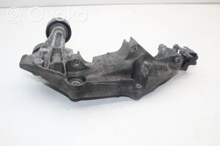 Nissan X-Trail T32 Tensor de correa del alternador 117500969R