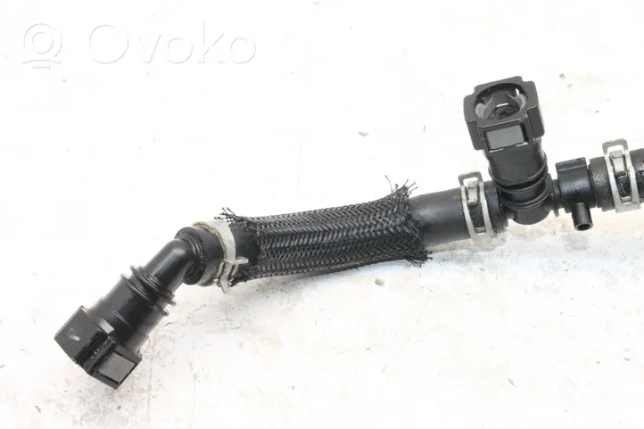 Nissan Qashqai Fuel line pipe 