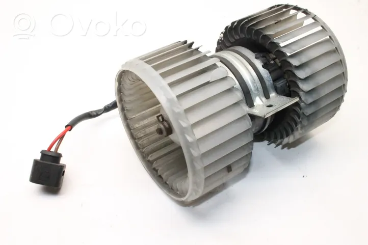 Audi A8 S8 D3 4E Ventola riscaldamento/ventilatore abitacolo 0130111017