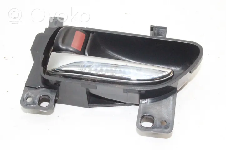 Subaru Outback (BS) Maniglia interna per portiera anteriore 