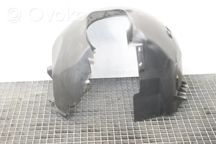 Ford Kuga I Rivestimento paraspruzzi passaruota anteriore 8V4116115AB