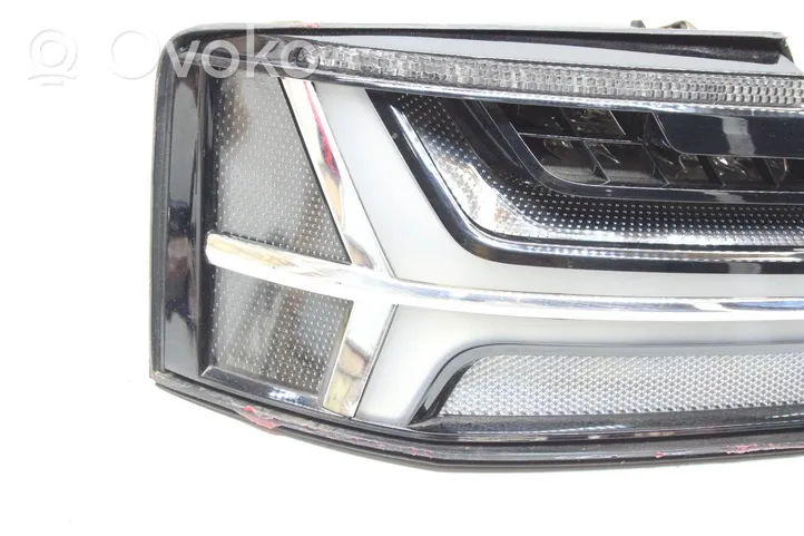 Audi A6 C7 Lampa tylna 4G5945095E